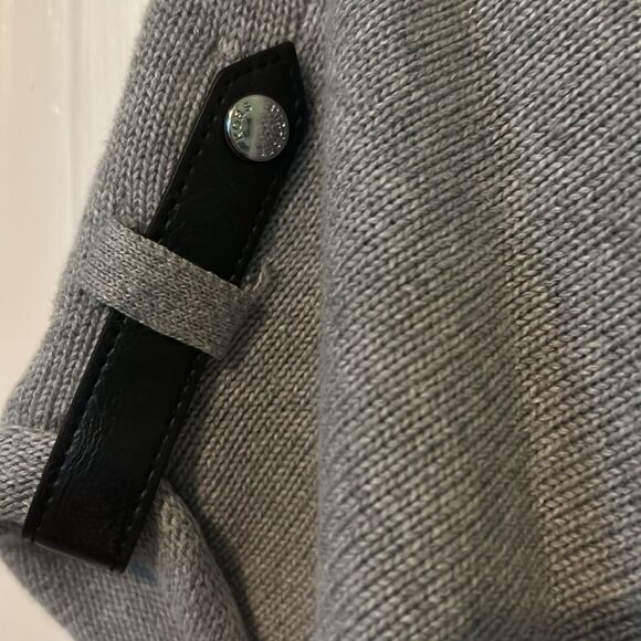 Michael Kors cotton blend with leather accents - short sleeve sweater - Size M - Picture 5 of 7